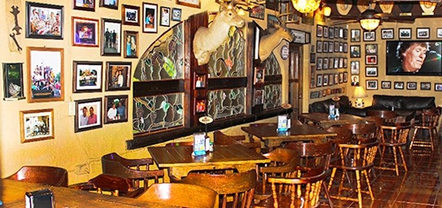 La Estaca, Sabinas