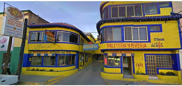 Palacio del Sol, Santa Maria del Oro