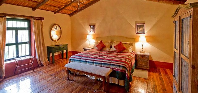 Hacienda Santa María Xalostoc, Tlaxco