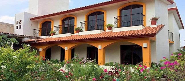 Posada Tres Rositas, Tonatico