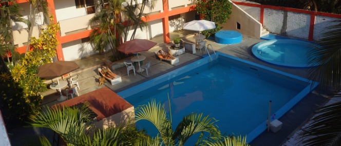 María Isabel, Playa Azul