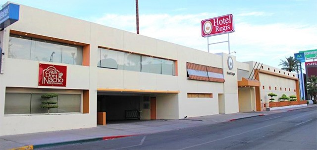 Regis, Mexicali